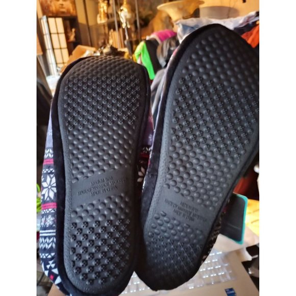 Tim Burton's Disney The night before Christmas slippers size 9 to 10 size 11 to - Picture 7 of 7